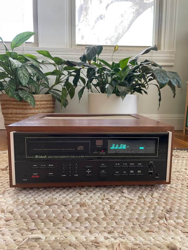 McIntosh MCD7005 CD Player image 1