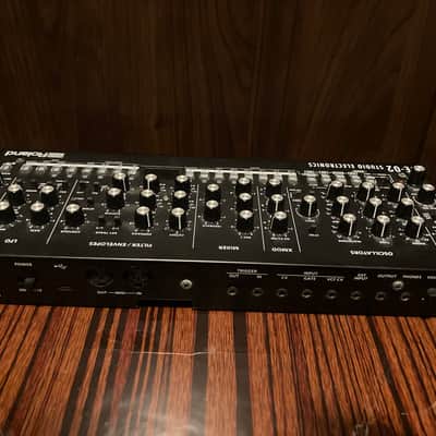 Roland SE-02 Boutique Series Synthesizer Module 2017 - Present - Black image 2
