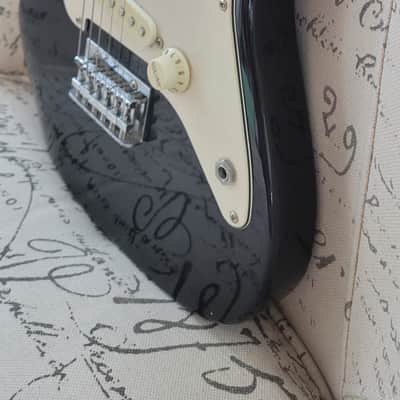 Mini Harmony electric travel guitar short scale image 3