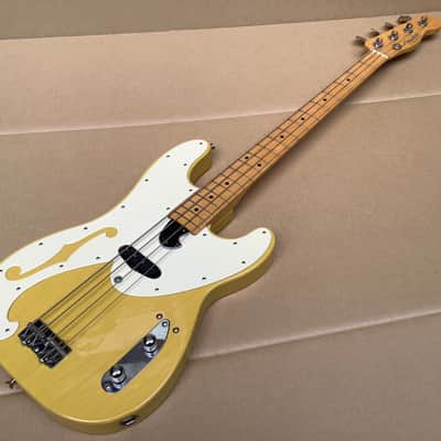 Fender Japan PB-57 Precision Bass made in Japan 1996 50th aniversary image 2