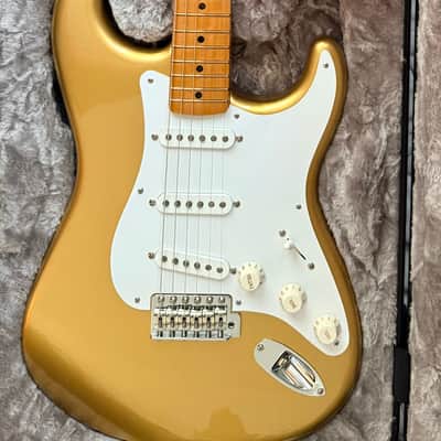 UPGRADED PICKUPS Fender Vintera III Late '50s Stratocaster - Aztec Gold - INCLUDES HARD CASE image 9