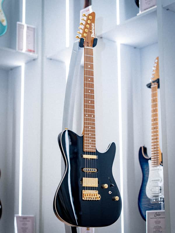 Ibanez LB1-BK Lari Basilio Signature 2025 - Present - Black image 1
