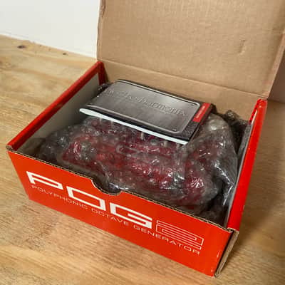 Electro-Harmonix POG2 Polyphonic Octave Generator 2009 - Present - Red / White image 7