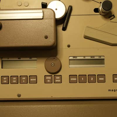 Telefunken M21 tapemachine image 4