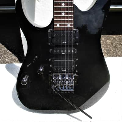 Left Hand Ibanez RG 470L Guitar, 2000, Japan, Floyd Rose Tremolo image 4