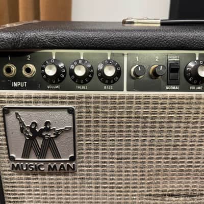 Music Man 130-HD + Matching 212 Cabinet, modded with effect loop image 8