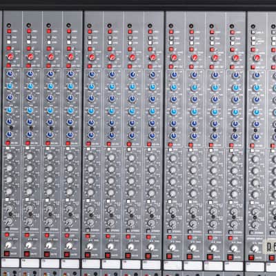 Crest Audio X-4 24+4 St /4/2 Analog Mixing Console image 19