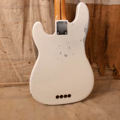 Fender Precision Bass 1952 - White - Refin image 8