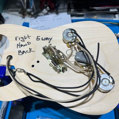 Stratocaster VINTAGE Hand wound single coil pickups in loaded 5-way pickguard image 10