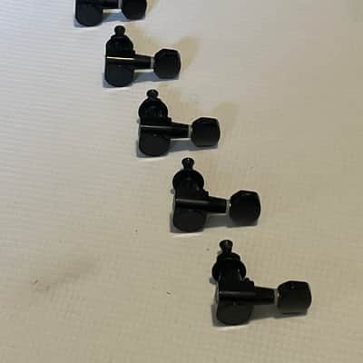2010's Ibanez RG Series Guitar Dual Pin Black Right Hand Tuners Tuning Pegs 6 In Line image 3