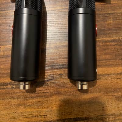 Up for sale is a beautiful pair of Mojave Audio MA-201fet large-diaphragm condenser microphones. image 3