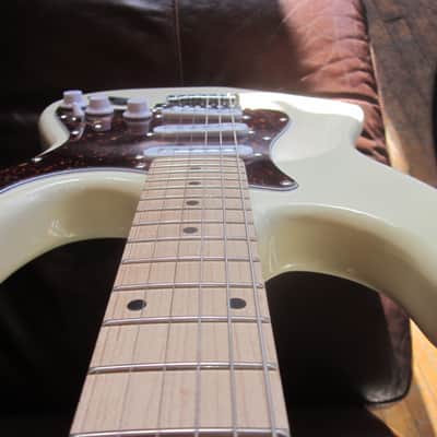 Nashville Guitar Works Double Cutaway Electric Guitar Ivory w/ Tortoise Pickguard NGW-135IV - Ivory image 7