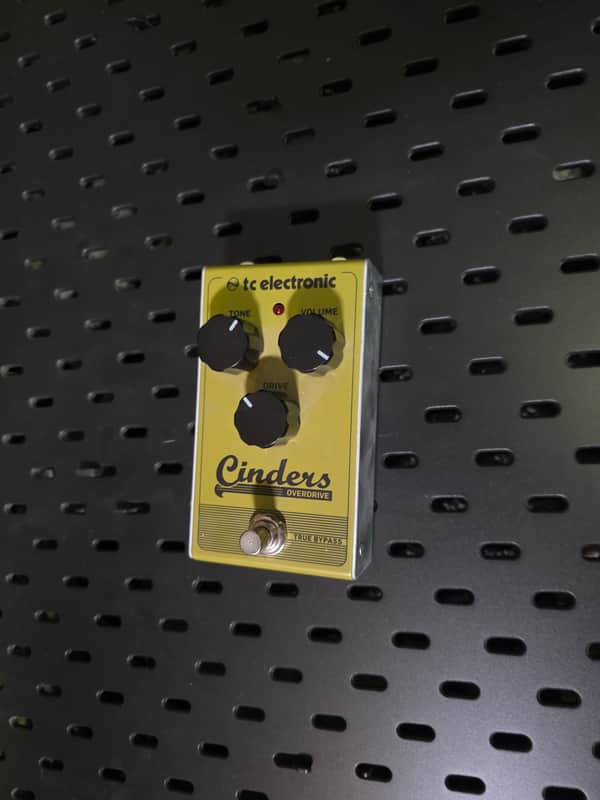 TC Electronic Cinders Analog Overdrive 2017 - Present - Olive Green image 1