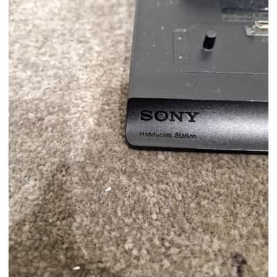 SONY Handy-cam Super-Steady Shot - Camcorder - Excellent w/ Soft Case image 7