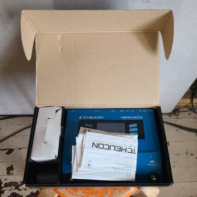 TC Helicon VoiceLive Play 2012 - Present - Blue image 2