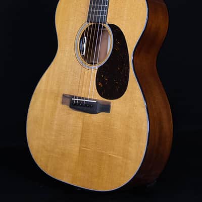 Martin 000E Retro Plus Mahogany Acoustic Electric, LR Baggs Pickup, Bag Included image 2