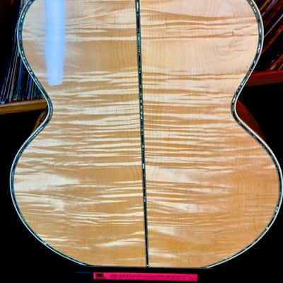 Gibson J-200 1995 - Natural image 19