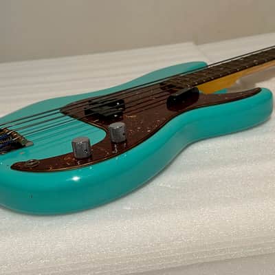 Fender Custom Shop Limited Edition 1958 Precision Bass Relic in beautiful Sea Foam Green finish - unplayed image 3