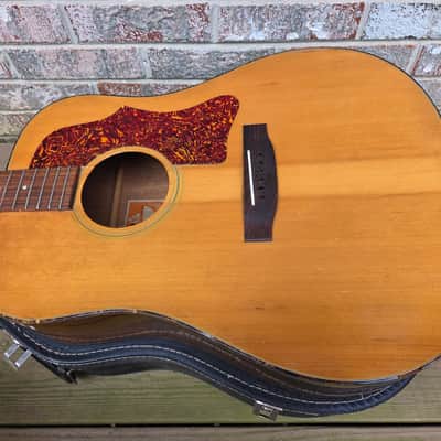 Vintage 1970's Gibson J-50 Deluxe Acoustic Guitar Project w/ Softshell Case! image 3