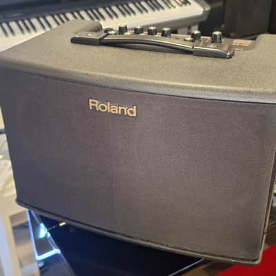 Roland AC-40 Acoustic Chorus 2-Channel 40-Watt 2x6.5" Acoustic Guitar Combo 2013 - Present - Black image 2