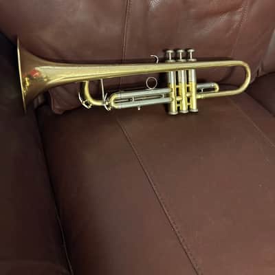 Holton 51LB Bb Trumpet (1954) SN 260346 (100% new clear lacquer)(professional) image 3