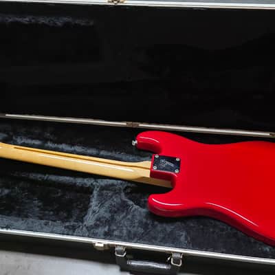 1981 Fender Bullet H-1 American Stratocaster with Telecaster Headstock Red Vintage 80s 1980's made in USA 1H Guitar with original hard case OHSC RARE image 13