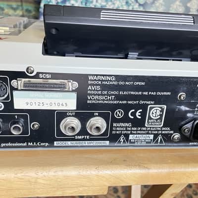 Akai MPC2000XL MIDI Production Center 2000 - 2005 - Grey image 5
