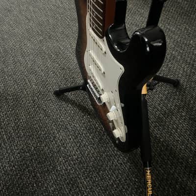 Silvertone SS series 2000s - Sunburst image 4