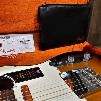 Fender American Vintage II '63 Telecaster 2022 - Present - 3-Color Sunburst image 9