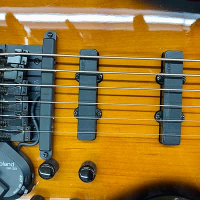 Carvin LB76 6-String Bass Guitar 1996-98 - Sunburst w/ Roland GK-3 Pickup image 7