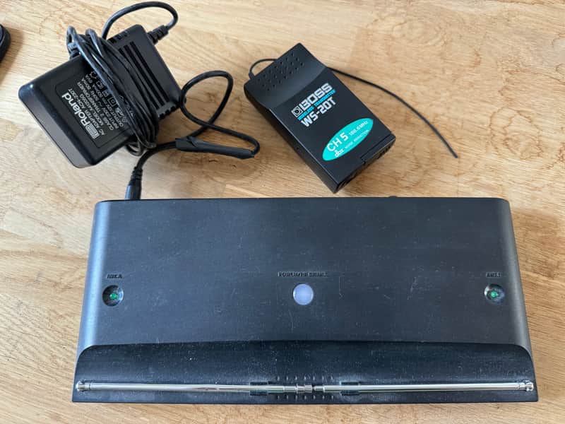 BOSS WS-20 Wireless receiver and transmitter - rare 80s image 1