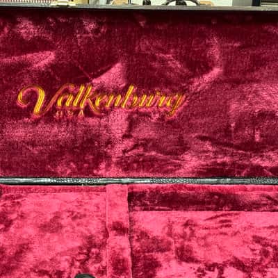 Valkenburg USA Hard Shell Case 2024 - Black w/ Gold Hardware image 4