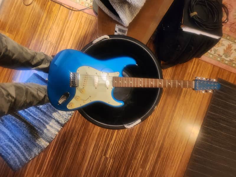 Fender Strat XII 2004/5 - Lake Placid Blue image 1
