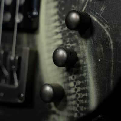 A true Museum piece 🎬- Ibanez SRXHRG1 Standard 2006 - "NY City X" Graphic image 7