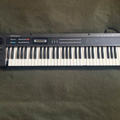 Roland Alpha Juno-2 – Great Sound – Cosmetic & Key Issues (Read Description)