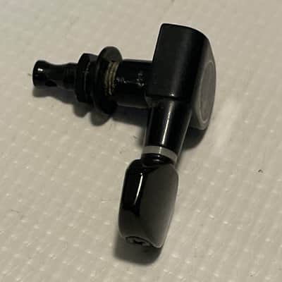 2000's Jackson Dinky Guitar Black Reverse Jin Ho Korea Tuners Tuning Pegs In Line (Incomplete Set) image 4