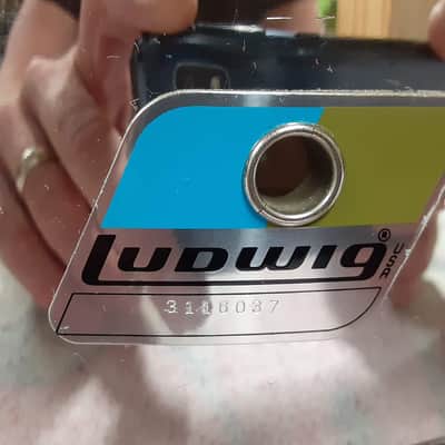 Ludwig L-600 S/L Series 5x14" 8-Lug Wood Snare Drum with Rounded Blue/Olive Badge 1984 - 1988 - Chrome image 2