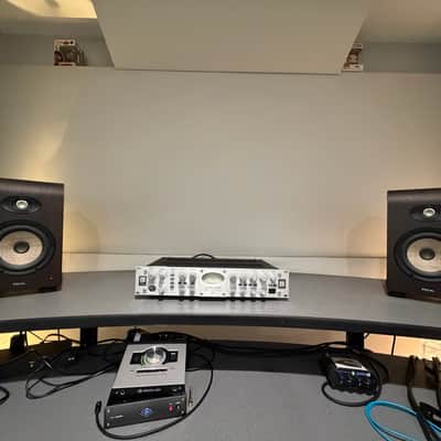 Focal Shape 65 6.5" Powered Studio Monitors (Pair) 2010s - Wood image 3