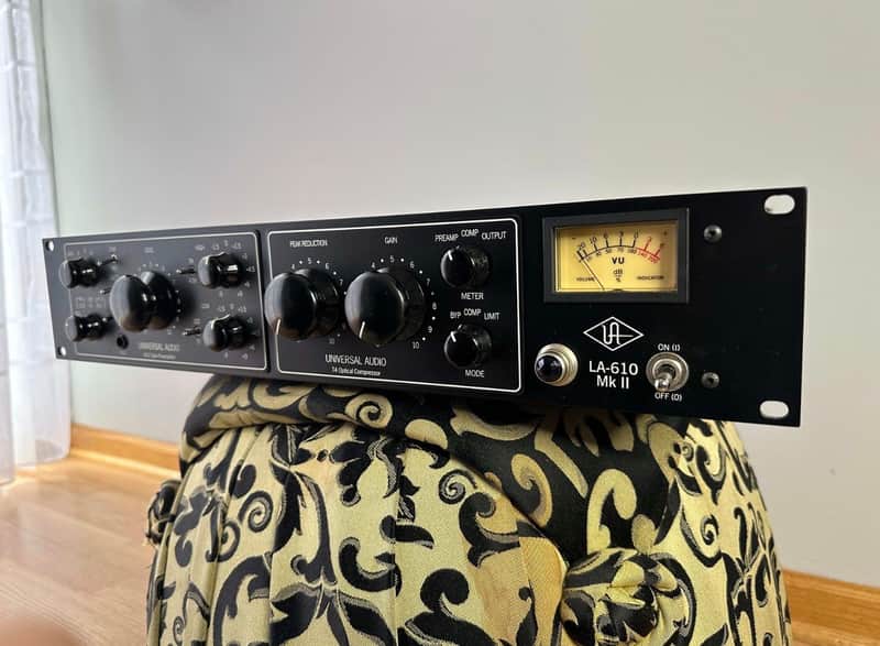 Universal Audio LA-610 MkII Tube Channel Strip 2008 - Present - Black image 1