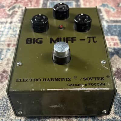 1990s Electro-Harmonix Sovtek Big Muff Pi Vintage Bubble Font Green Russian Fuzz Guitar Effect Pedal! image 2