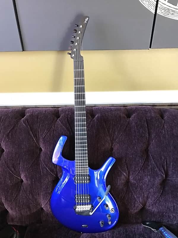 Parker Fly Deluxe Vibrato