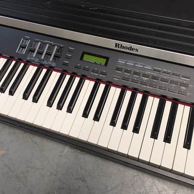 Roland(Fender) Rhodes - MK-80 - 1980's