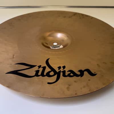 Zildjian 16" ZBT Crash Cymbal 2004 - 2019 - Traditional image 5