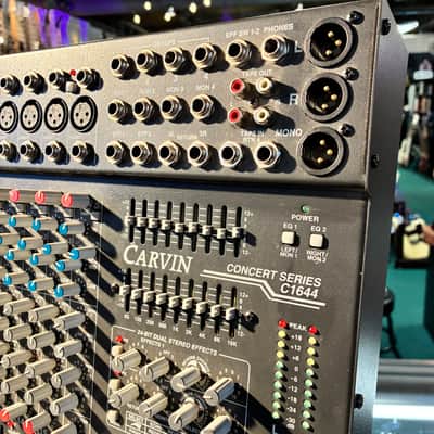 Carvin C1644 Concert Mixer 16 channel passive image 2