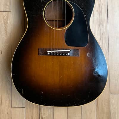 Gibson LG-1 Original Vintage 1952 USA Sunburst image 7