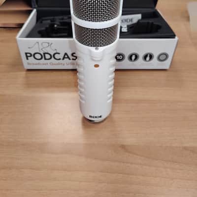 RODE Podcaster USB Microphone 2010s - White image 3