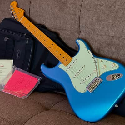 Fender American Professional Classic Stratocaster w/Deluxe Fender Gig Bag, COA, & Case Candy - 2025 Model in Faded Lake Placid Blue image 1