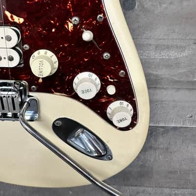 Fender American Deluxe FAT Stratocaster HSS 3-Color Sunburst 2013 image 2