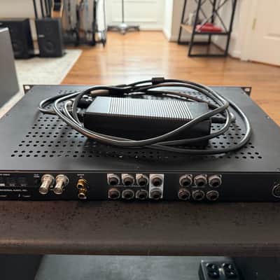 Universal Audio Apollo x6 Thunderbolt 3 Audio Interface 2018 - Present - Black image 3