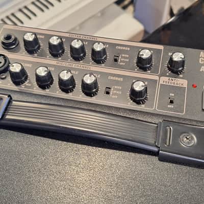 Roland AC-40 Acoustic Chorus 2-Channel 40-Watt 2x6.5" Acoustic Guitar Combo 2013 - Present - Black image 4